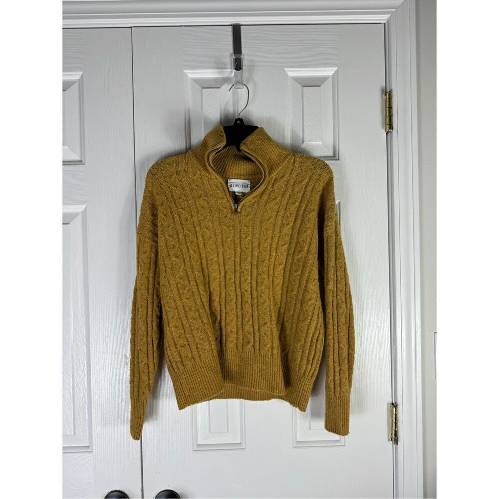 Olive & Oak Mustard Sweater Size Small